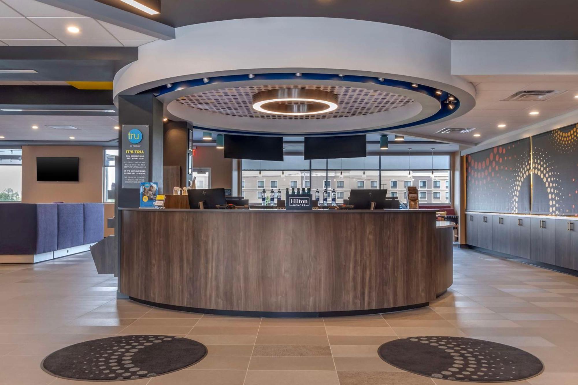 Tru By Hilton Lexington Hamburg Hotel Exterior photo